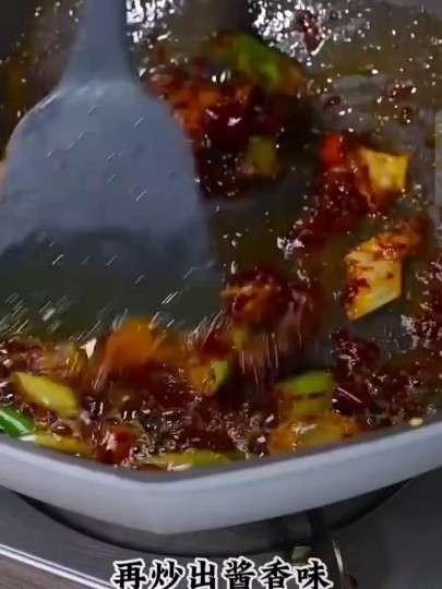 红烧鲤鱼