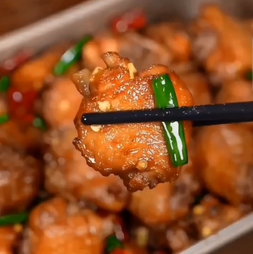 麻辣鸡翅