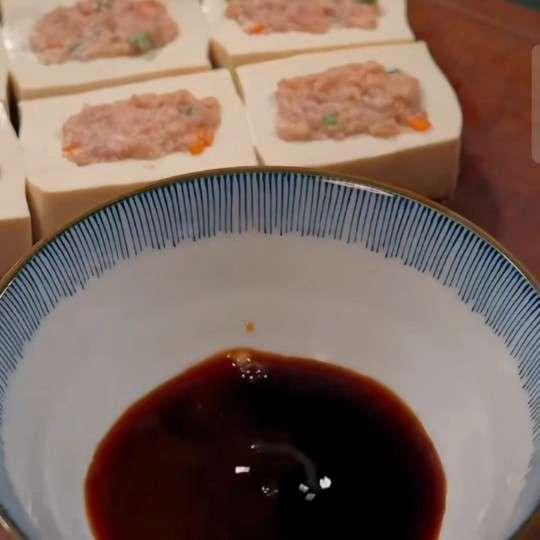 肉酿水豆腐