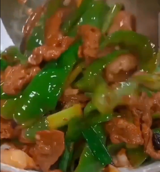 青椒炒肉
